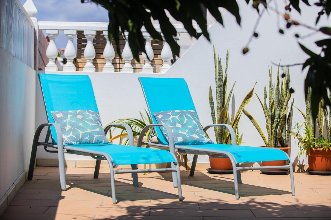 Playa Honda SunSet Apartment Bagian luar foto
