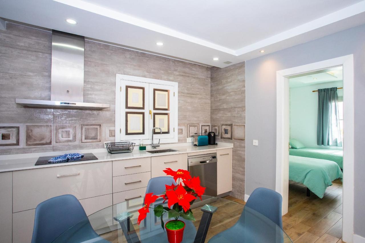 Playa Honda SunSet Apartment Bagian luar foto