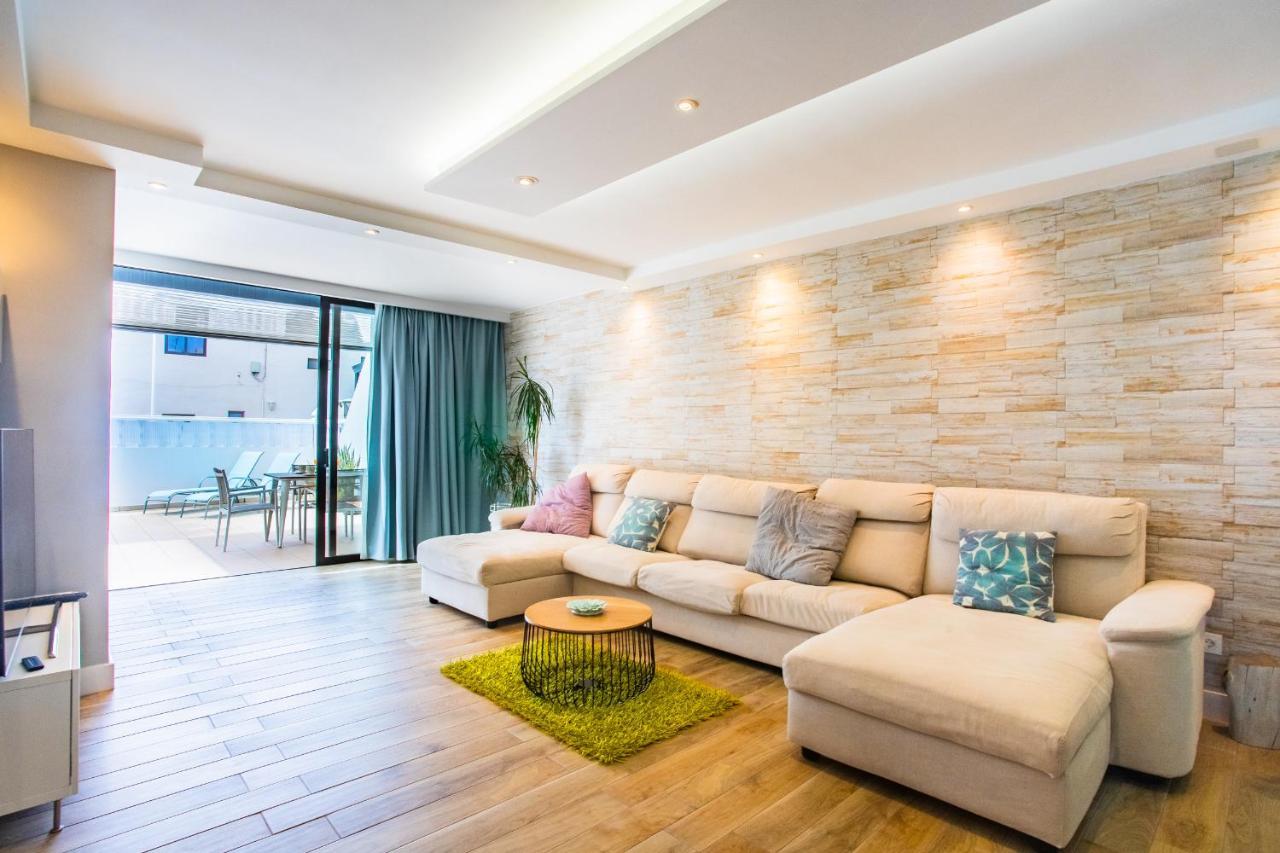 Playa Honda SunSet Apartment Bagian luar foto