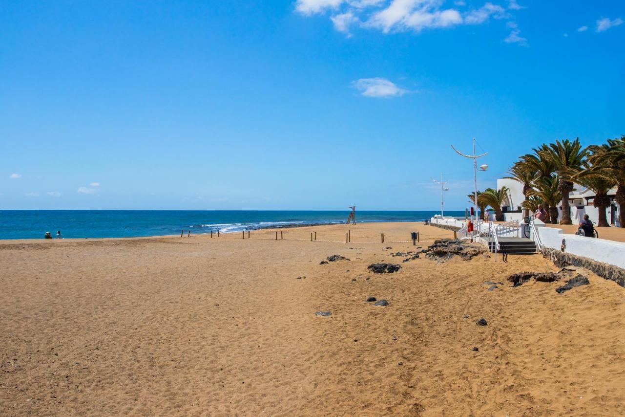 Playa Honda SunSet Apartment Bagian luar foto